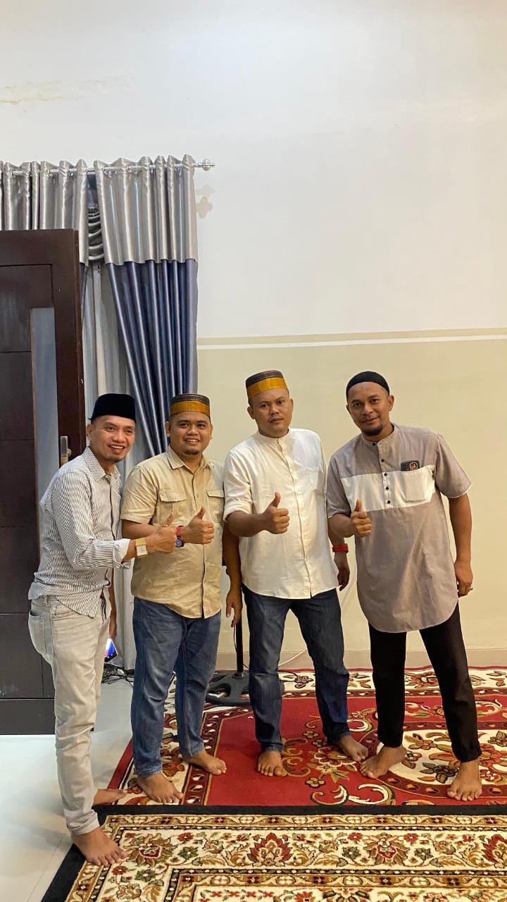Buka Puasa Di kediaman drh H. M Firdaus